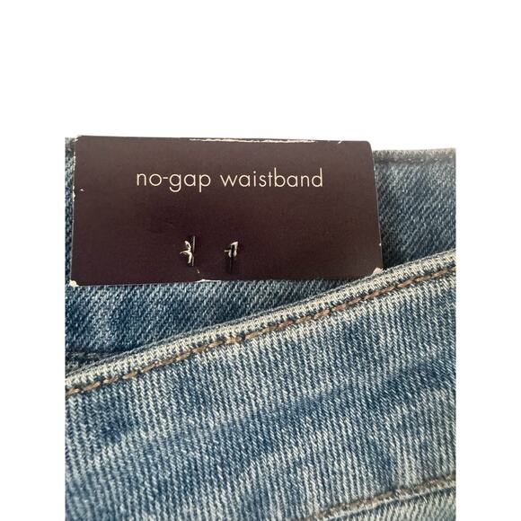 NWT Ava & Viv Women's 24W Denim Jean Shorts Bermuda 8” Stretch High Rise #5453 - Picture 9 of 15